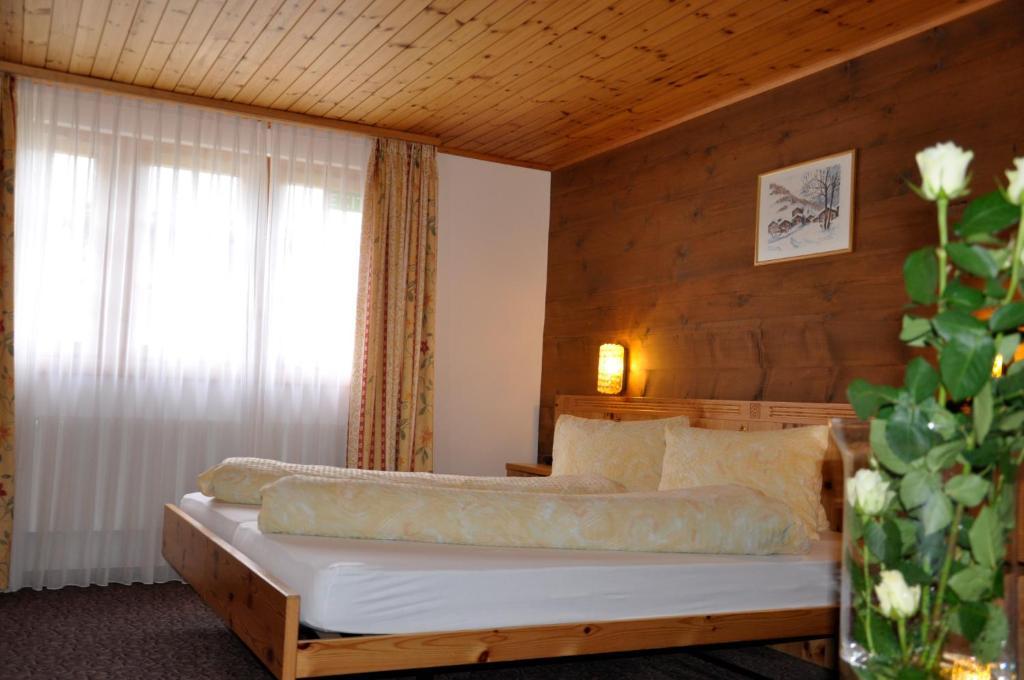 Hotel Tenne Reckingen 部屋 写真