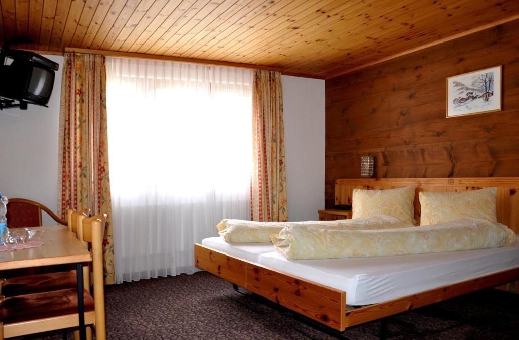 Hotel Tenne Reckingen 部屋 写真
