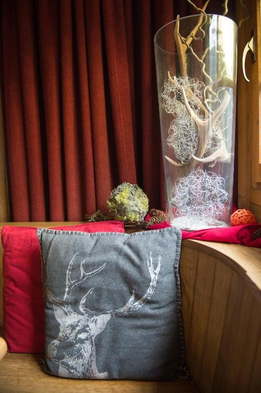 Hotel Tenne Reckingen エクステリア 写真